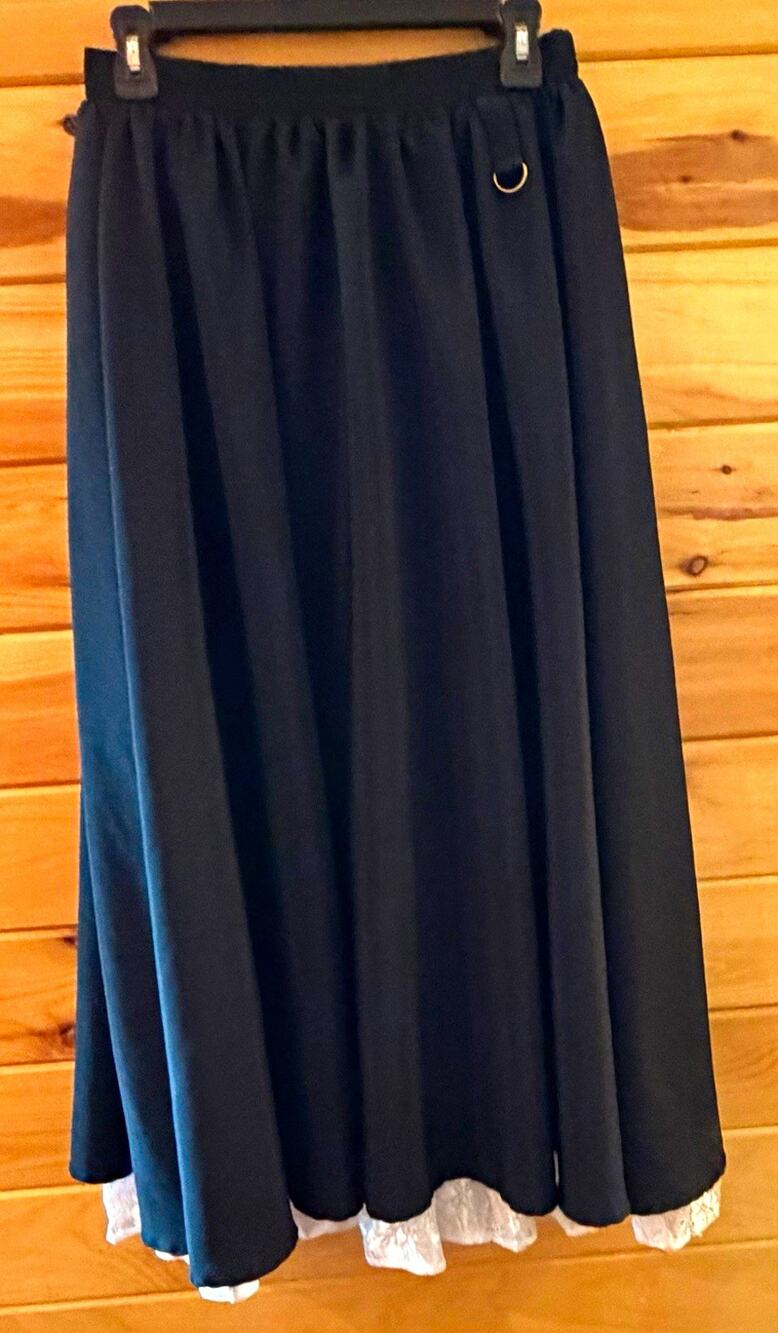 Scarlet Darkness Midi Skirt Black Lace Hem Knit Sz M Renaissance Whimsygoth Goth